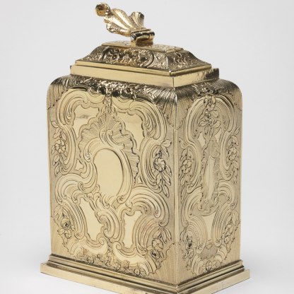 Silver-gilt tea caddy